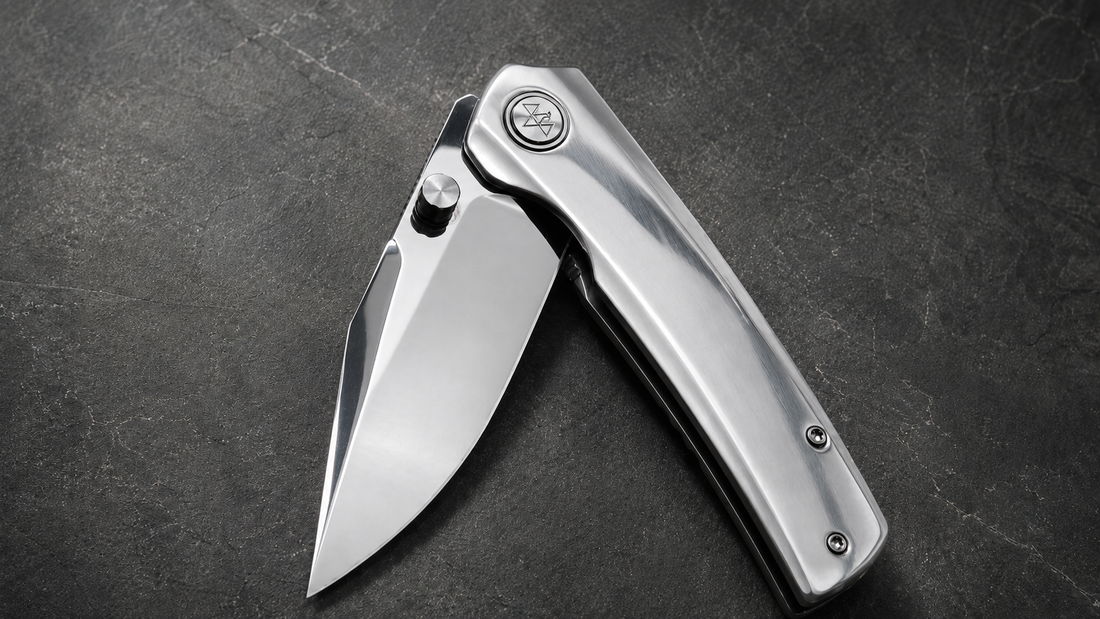 Premium EDC folding knife guide featuring VORIXN KB087 Obsidian Current with M390 blade and refined metal handle