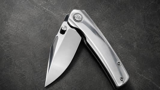 Premium EDC folding knife guide featuring VORIXN KB087 Obsidian Current with M390 blade and refined metal handle