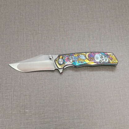 VORIXN Timeless folding knife open, non-clip side with blade in horizontal position