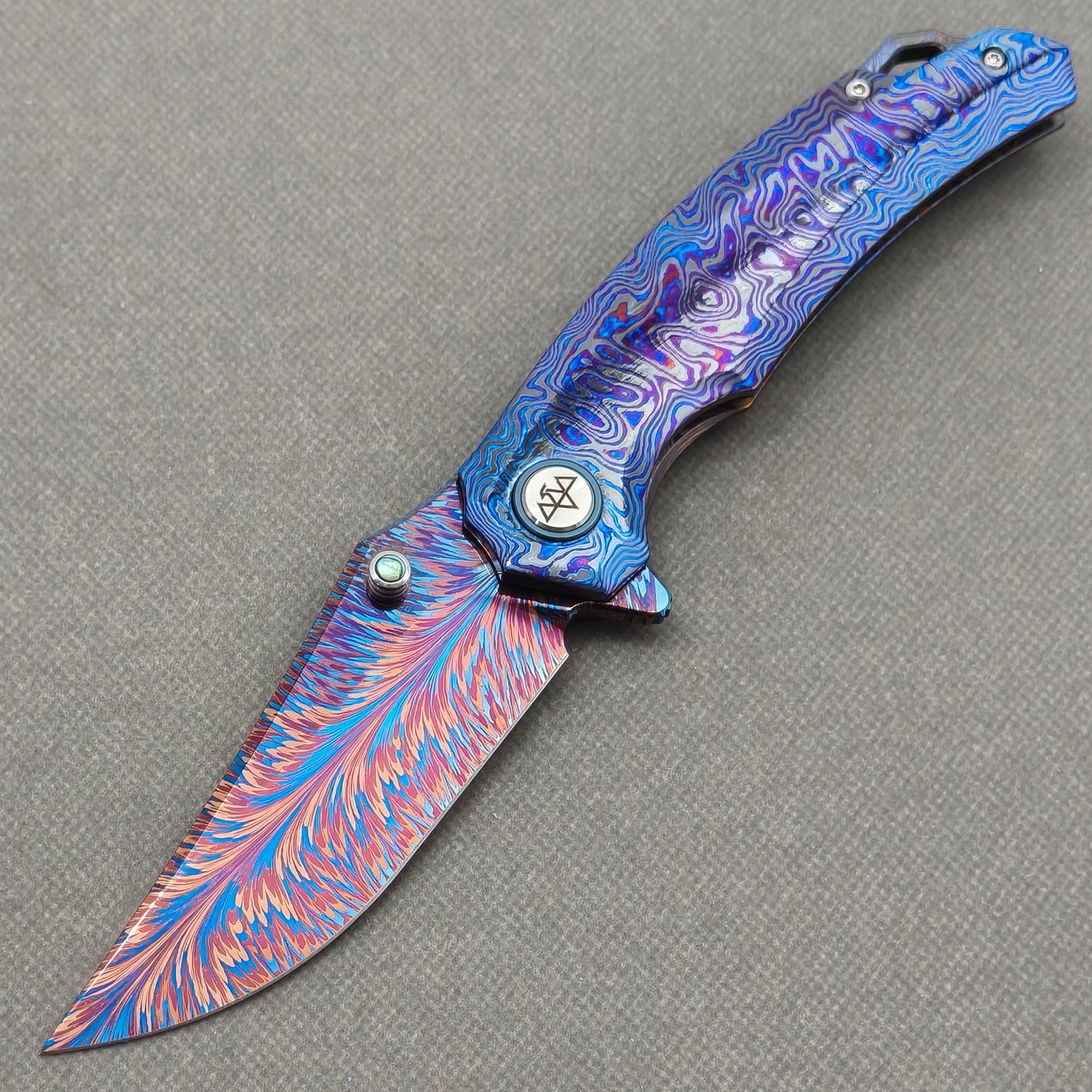 VORIXN "Strata" (3.7" Damascus Blade) ZircuTi Handle Flipper & Thumb Stud Folding Knife - KB134