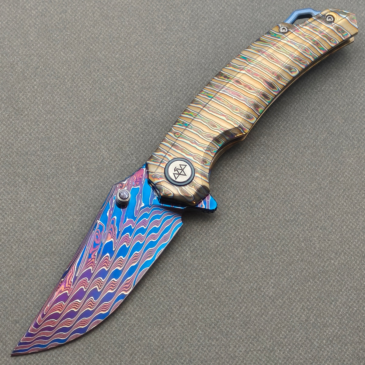 VORIXN "Chromaforge" (3.7" Damascus Blade) Hand-Flamed Titanium Handle Flipper & Thumb Stud Folding Knife - KB135
