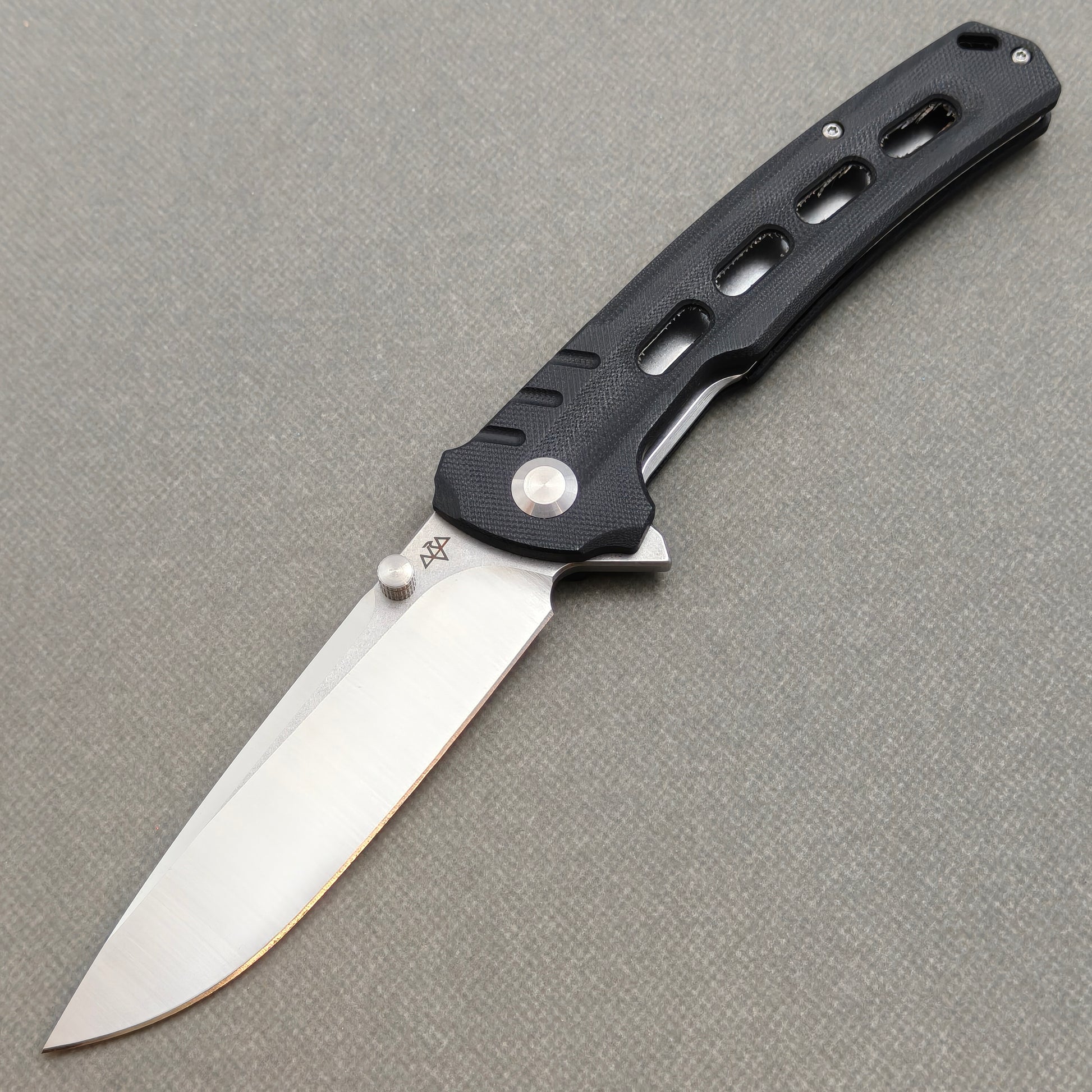 VORIXN KA001 Folding Knife – open non-clip side view showing Stainless Steel & G10 handle and 9Cr13 blade profile