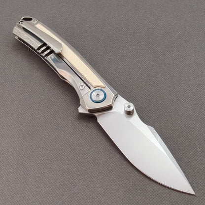 Vorixn "LUCENT" Flipper & Thumb Stud Messer mit Titan & technischem Mineralverbundgriff (9,1 cm 10Cr15CoMoV Klinge) KB044