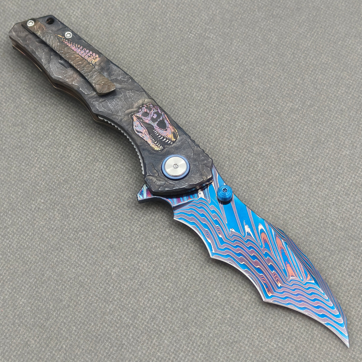 VORIXN Rexveil KB154 Folding Knife – open clip side view showing pocket clip and titanium handle.