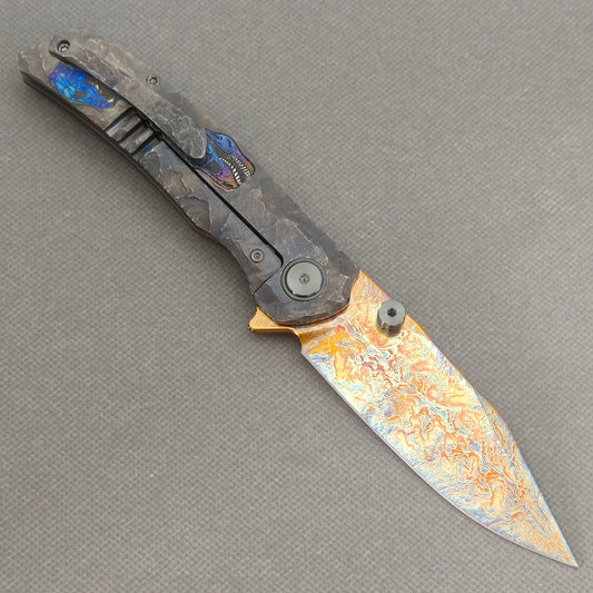 VORIXN "Skull Ember" (3.8" M390 Blade) Hand-Engraved & Anodized Titanium Handle Flipper & Thumb Stud Folding Knife - KB122