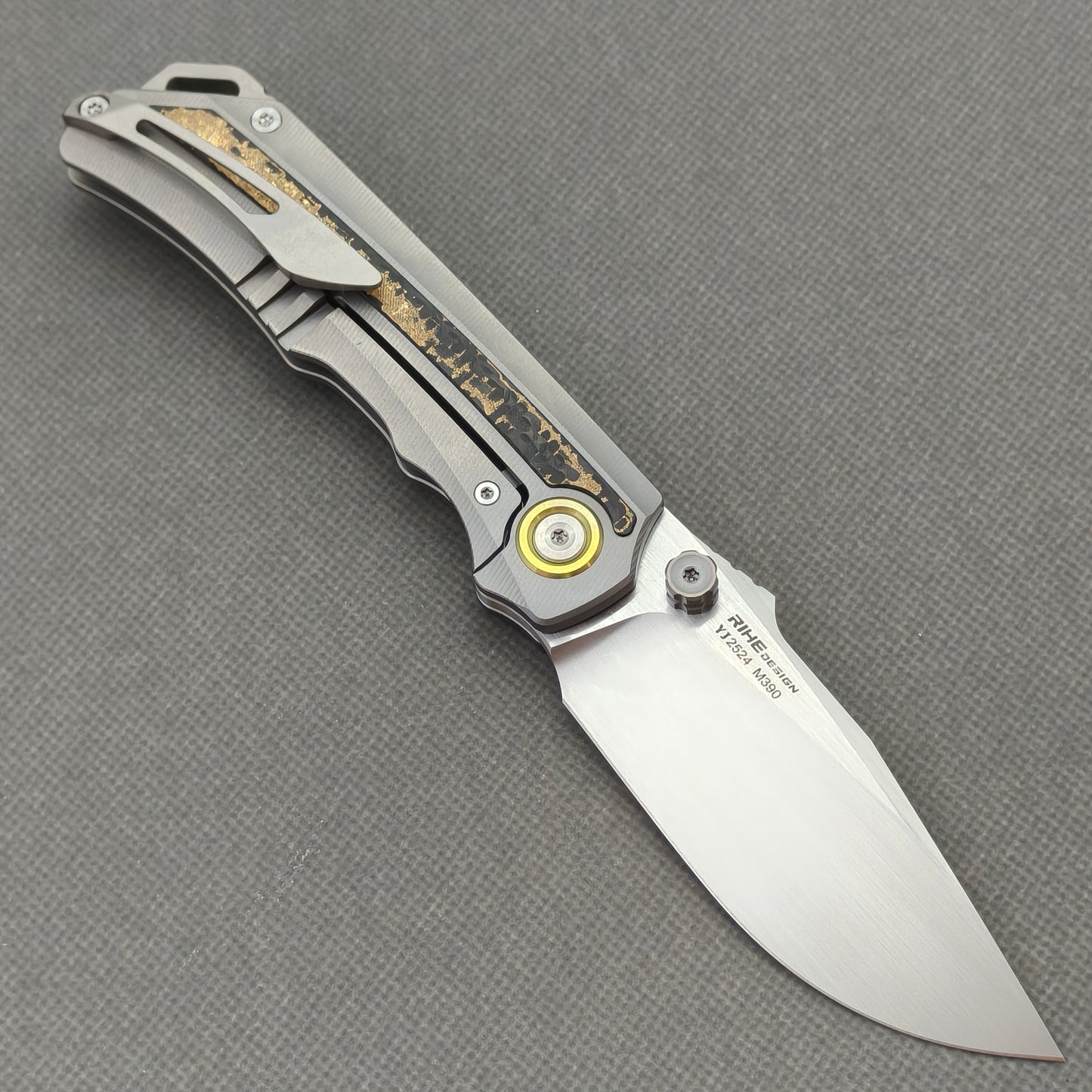 RIHE Design Folding Knife Titanium+Gold Flake Carbon Fiber Inlay Handle (3.6" M390 Blade) KB107