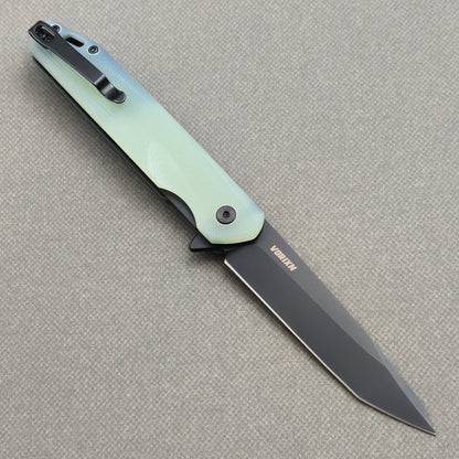 VORIXN KM005 open clip side view showing pocket clip and carbon fiber handle.