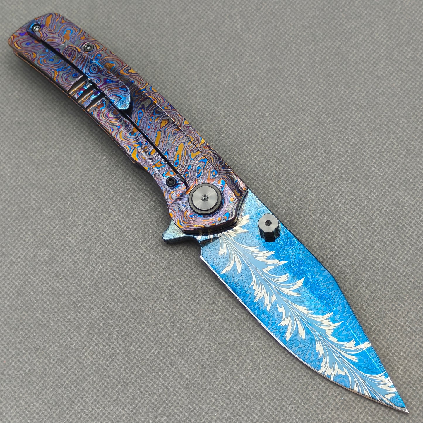 Vorixn "Aurora Black" Flipper & Thumb Stud Knife Hand-Flamed Zirconium Handle (3.8" Feather Damascus Blade) KB105