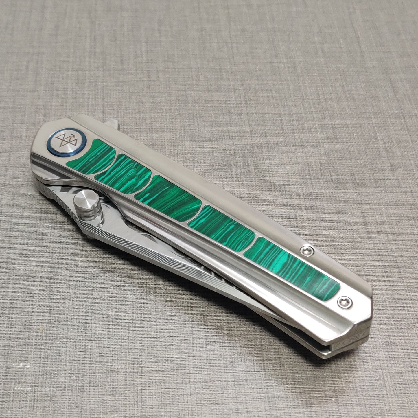 VORIXN "Forest Mirage" Flipper & Thumb Stud Knife Malachite Inlaid Titanium Handle (3.6" Damascus Blade) KB056