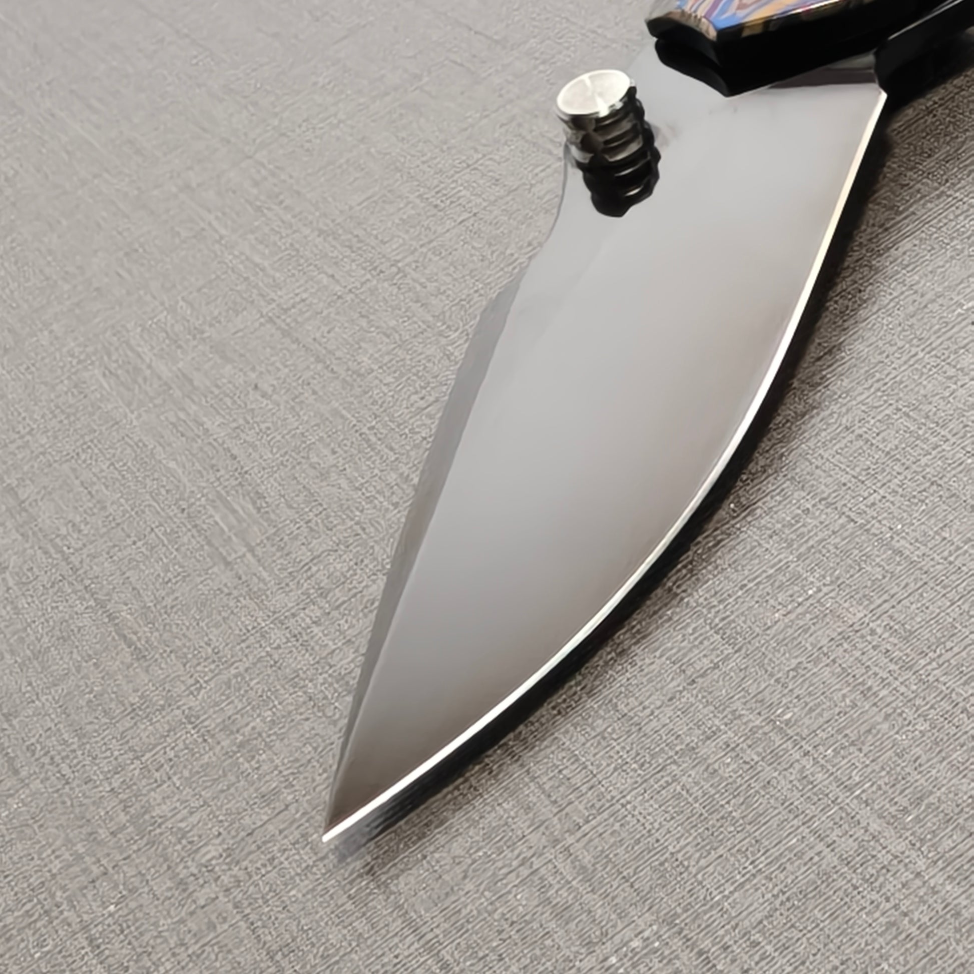 VORIXN Topograph folding knife, showing blade with details
