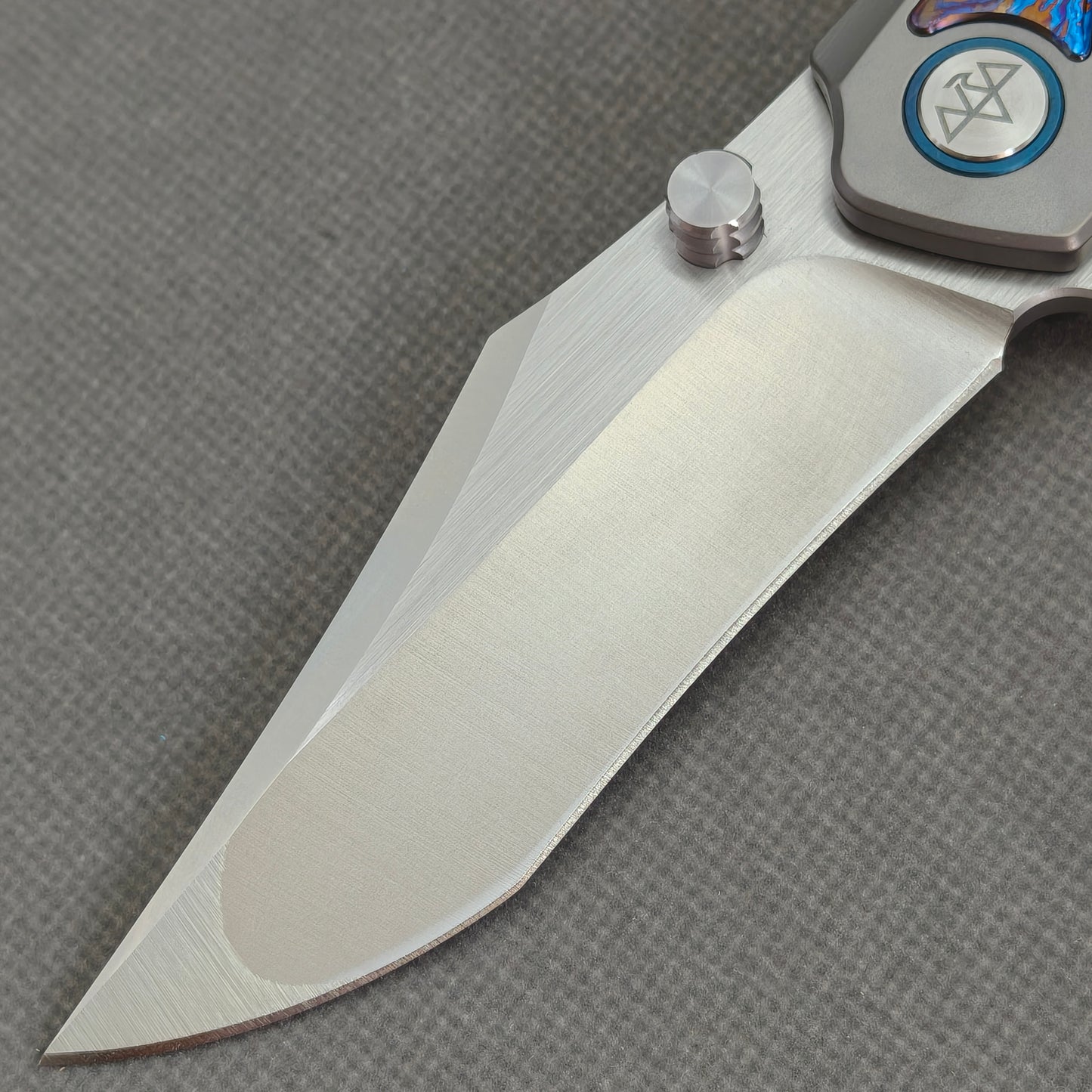 Vorixn "Abyssal" Flipper & Thumb Stud Knife Damascus Titanium Handle (3.7" 10Cr15CoMoV Blade) KB101