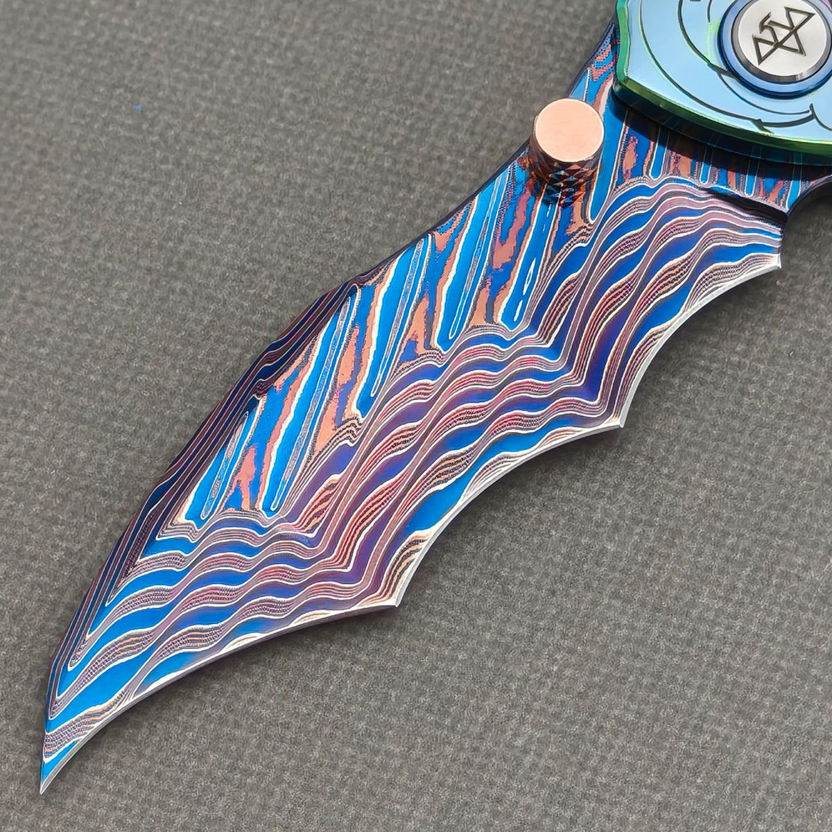 VORIXN "Tigerflow" (3.8" Damascus Blade)  Titanium Handle Flipper & Thumb Stud Folding Knife - KB149
