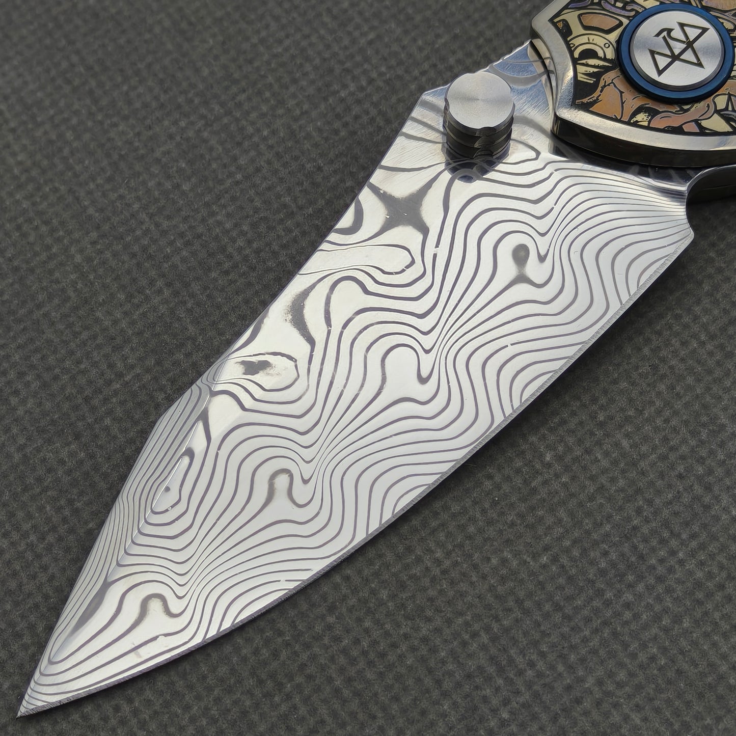 VORIXN "Requiem" (3.5" Damascus Blade) Engraved Titanium Handle Flipper & Thumb Stud Folding Knife - KB114