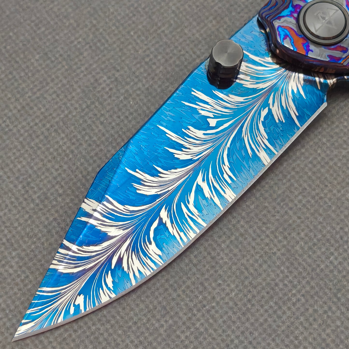Vorixn "Aurora Black" Flipper & Thumb Stud Knife Hand-Flamed Zirconium Handle (3.8" Feather Damascus Blade) KB112