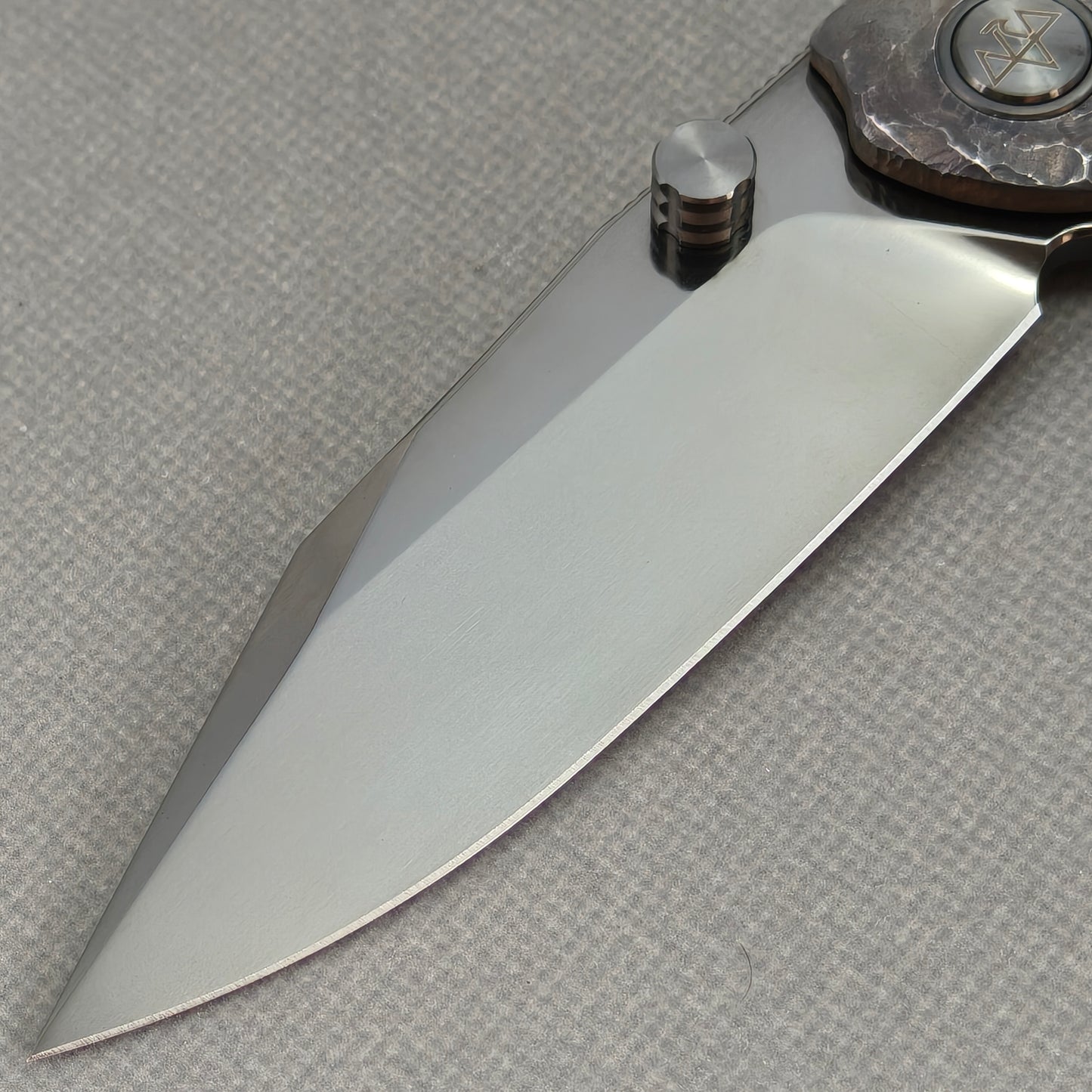 VORIXN "Rex" (3.8" M390 Blade) Hand-Engraved & Anodized Titanium Handle Flipper & Thumb Stud Folding Knife - KB118