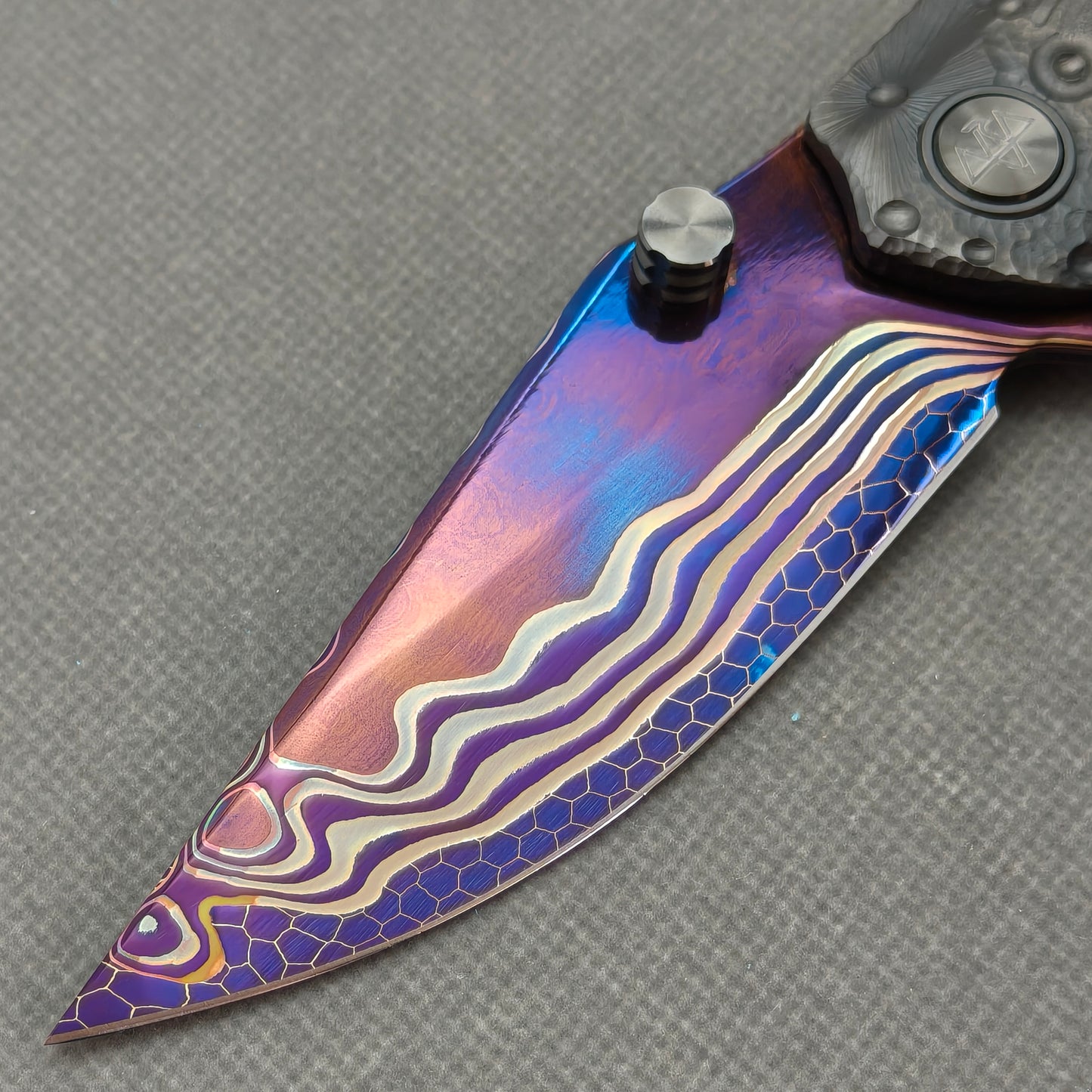 Vorixn "Impact Origin" Flipper & Thumb Stud Knife DLC-Coated Titanium-Engraved Anodized Handle (3.6" Damascus steel Blade) KB094