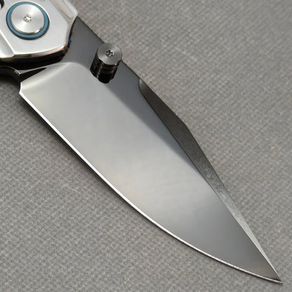 VORIXN "Ocean Mirage" Flipper & Thumb Stud Knife White Mother-of-pearl Inlaid Titanium Handle (3.8" M390 Blade) KB093