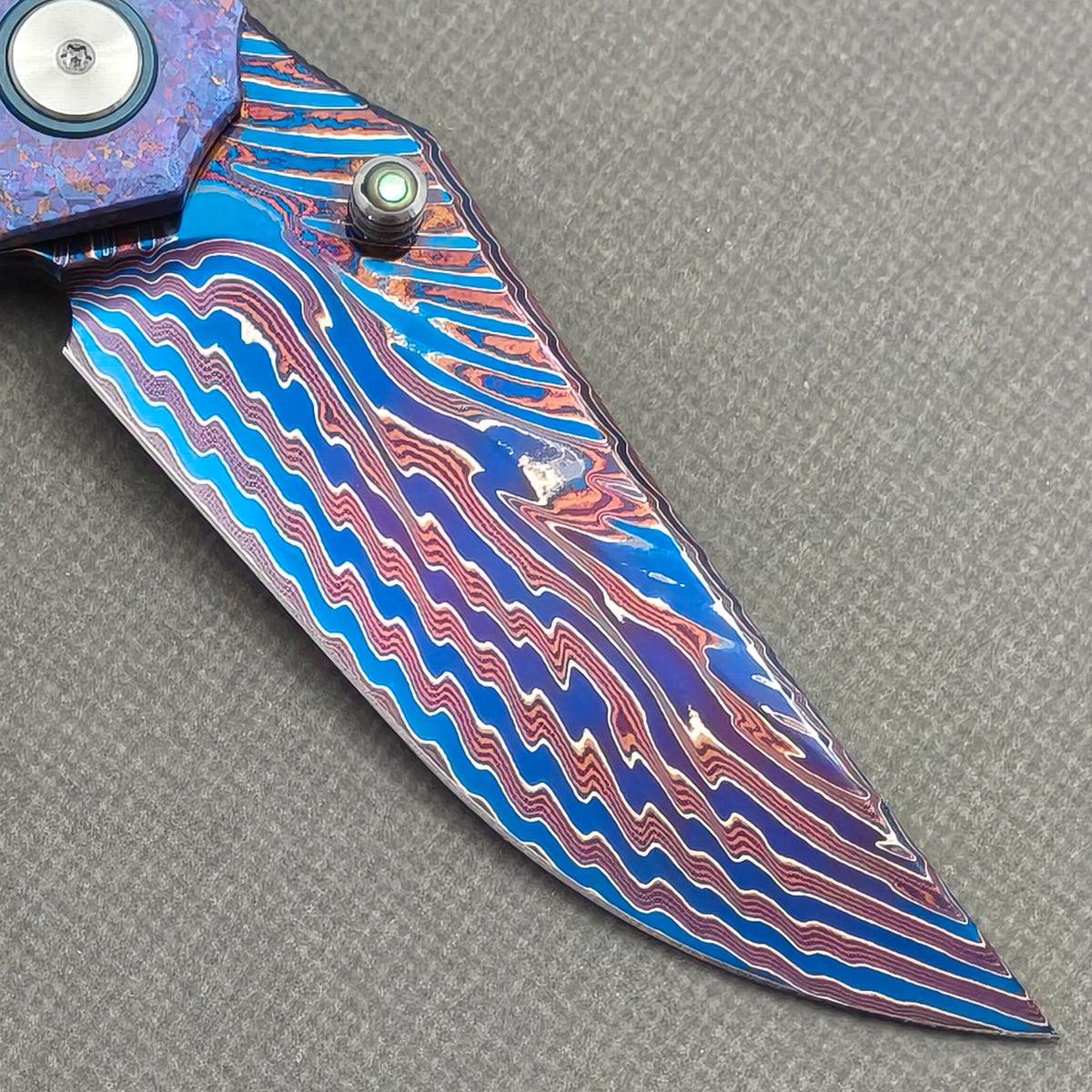 VORIXN "Rimeflare" (3.7" Damascus Blade) Crystallized Titanium Handle Flipper & Thumb Stud Folding Knife - KB132
