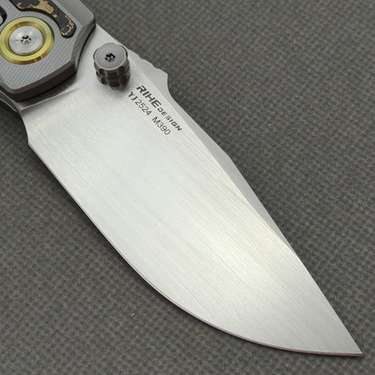 RIHE Design Folding Knife Titanium+Gold Flake Carbon Fiber Inlay Handle (3.6" M390 Blade) KB107