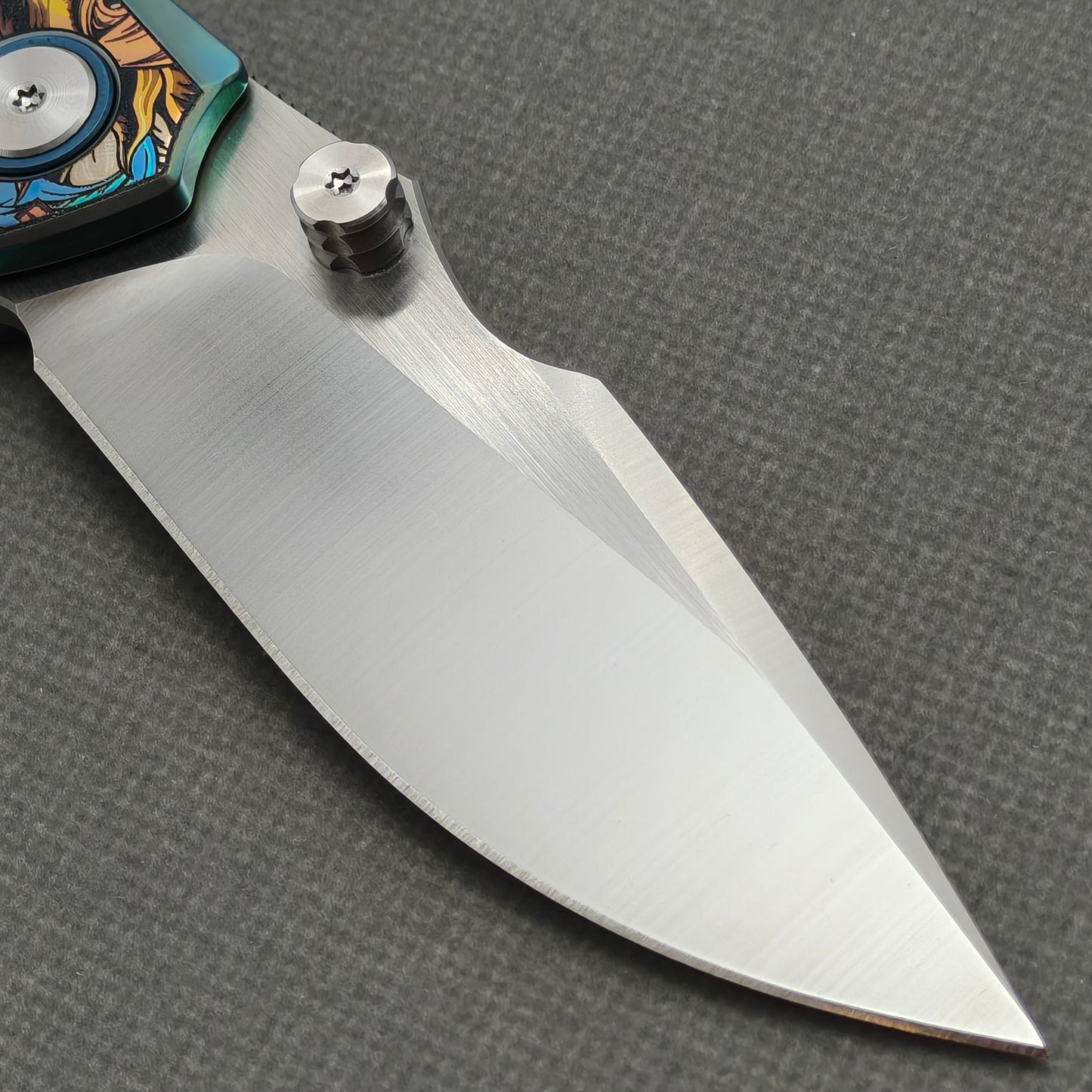 Vorixn "Halo" Flipper & Thumb Stud Knife Titanium-Engraved Anodized Coloring Handle (3.7"10Cr15CoMo Blade) KB078