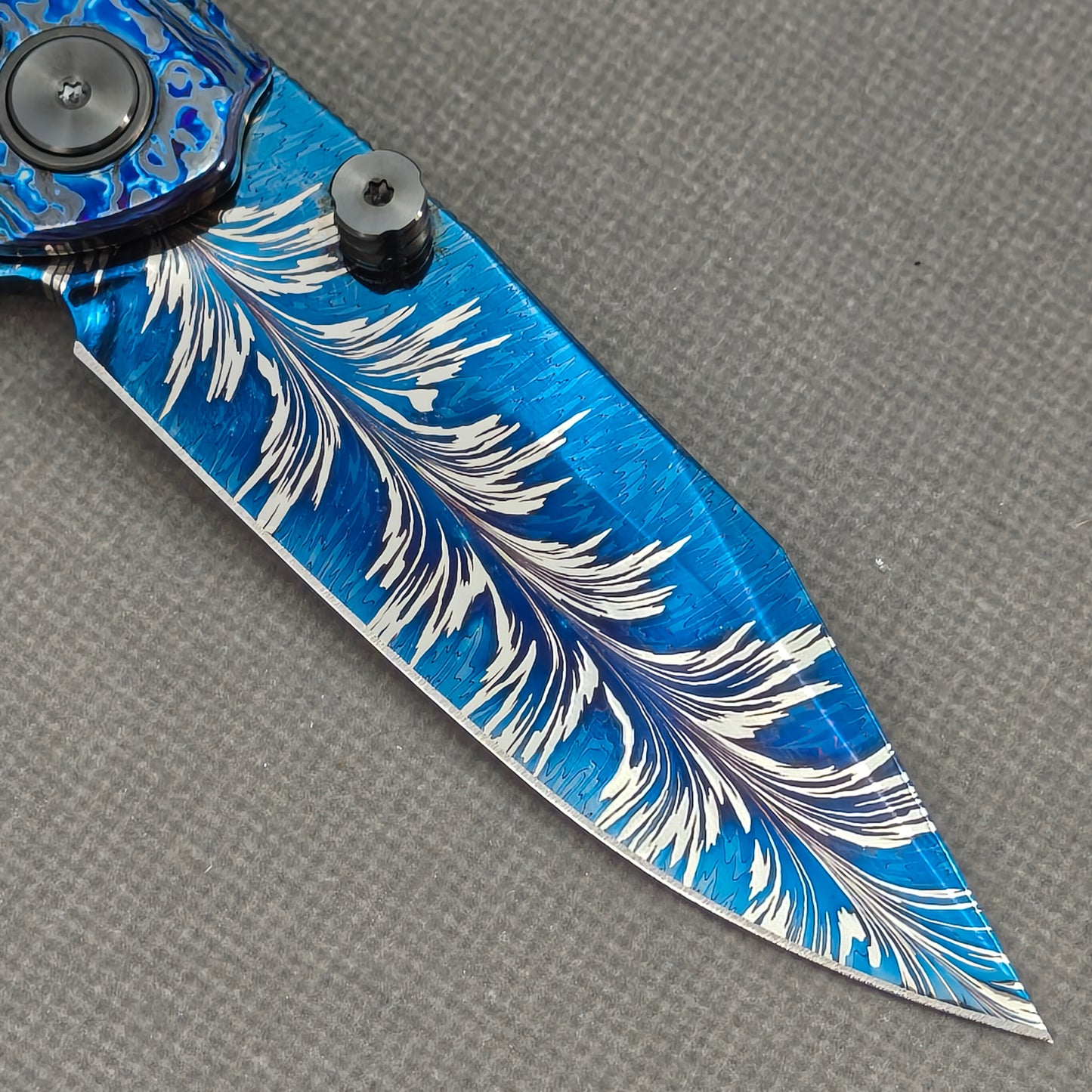 Vorixn "Aurora Black" Flipper & Thumb Stud Knife Hand-Flamed Zirconium Handle (3.8" Feather Damascus Blade) KB112