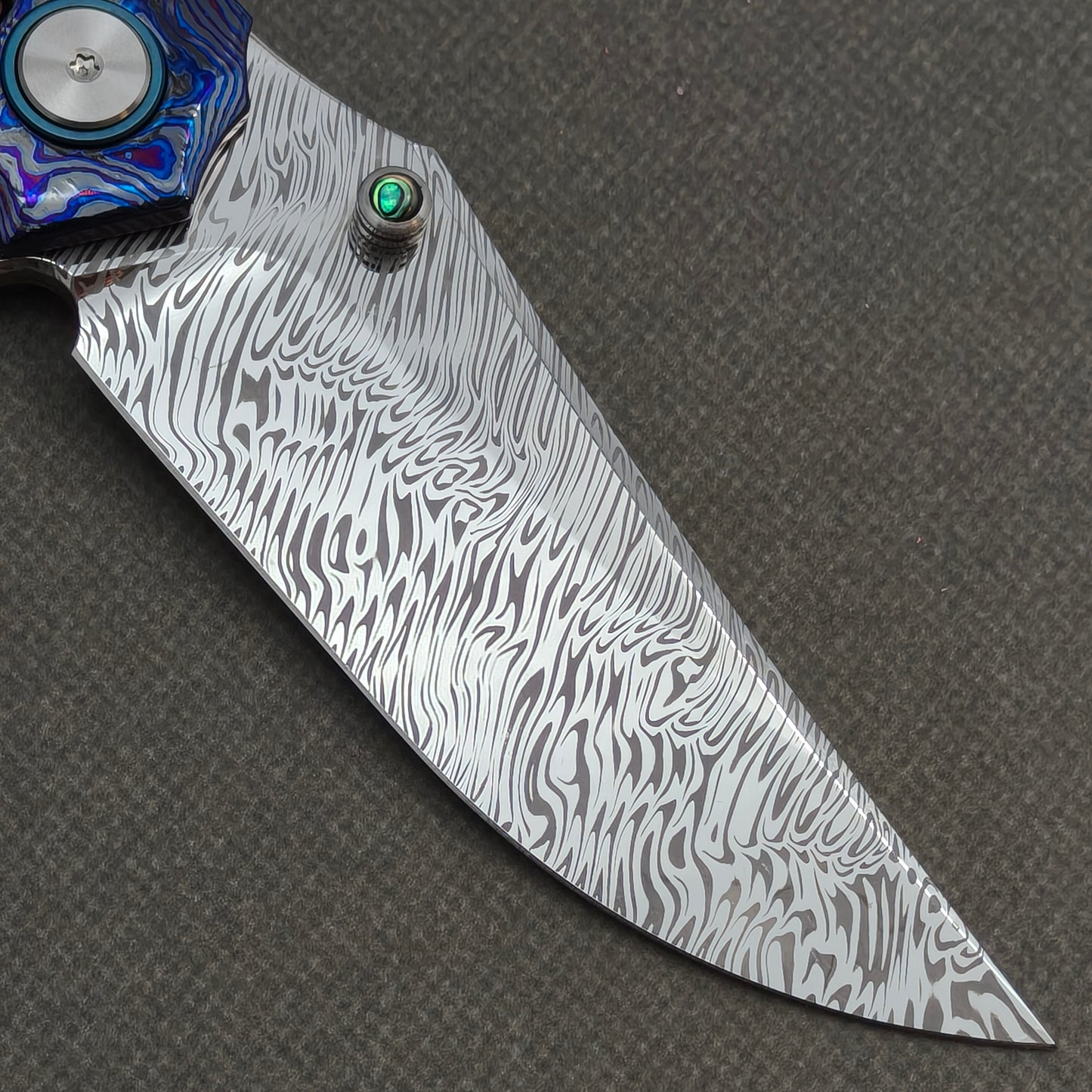 VORIXN "Seadragon" (3.7" Damascus Blade) ZircuTi Handle Flipper & Thumb Stud Folding Knife - KB138