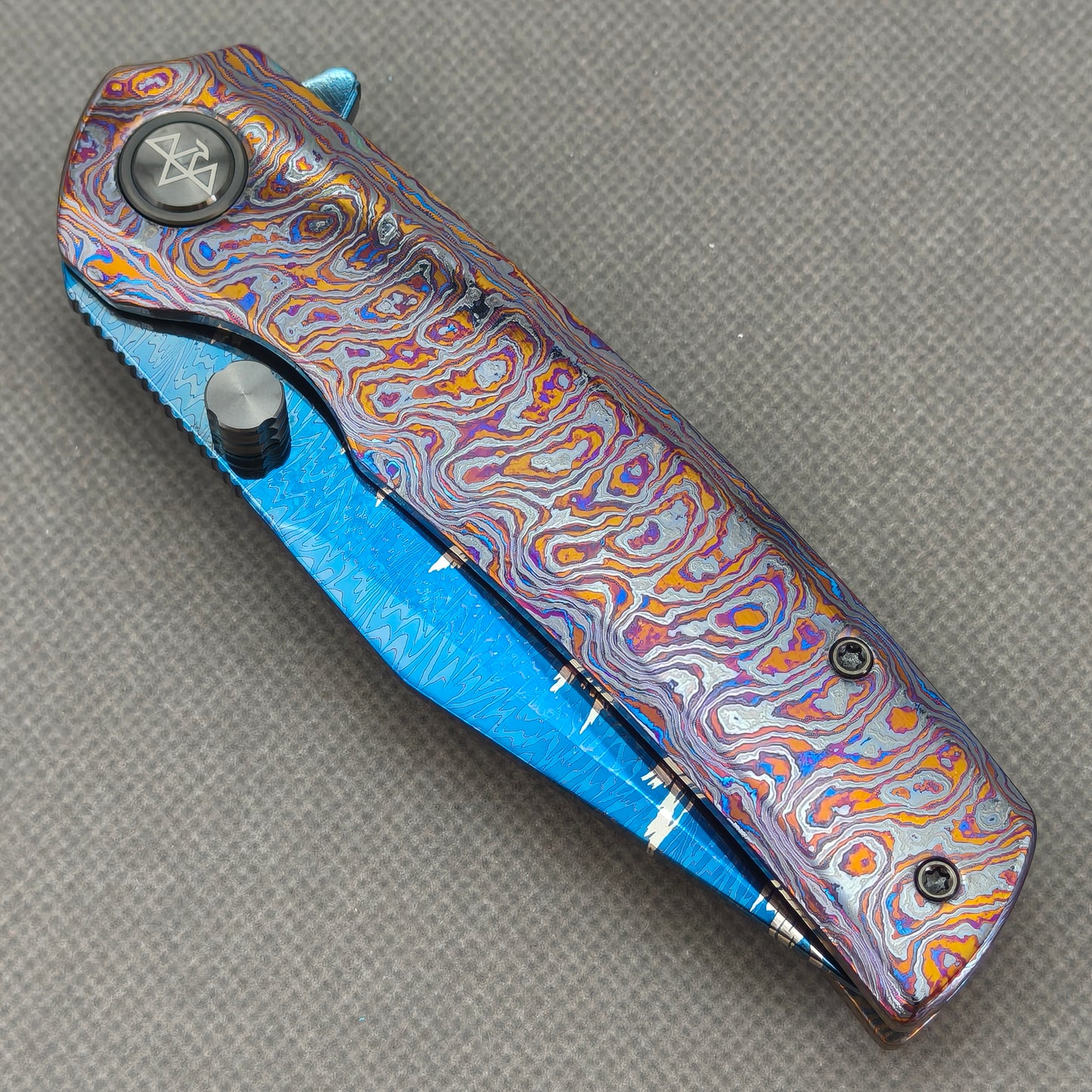 Vorixn "Aurora Black" Flipper & Thumb Stud Knife Hand-Flamed Zirconium Handle (3.8" Feather Damascus Blade) KB105