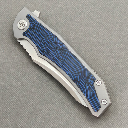 VORIXN Carbon Crest KB003 Folding Knife – closed non-clip side view showing Titanium & G10 handle design and pivot