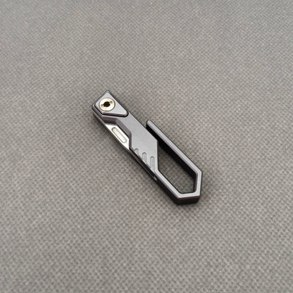 VORIXN NA005 Super Tiny Folding Knife – closed clip side view showing handle and pocket clip