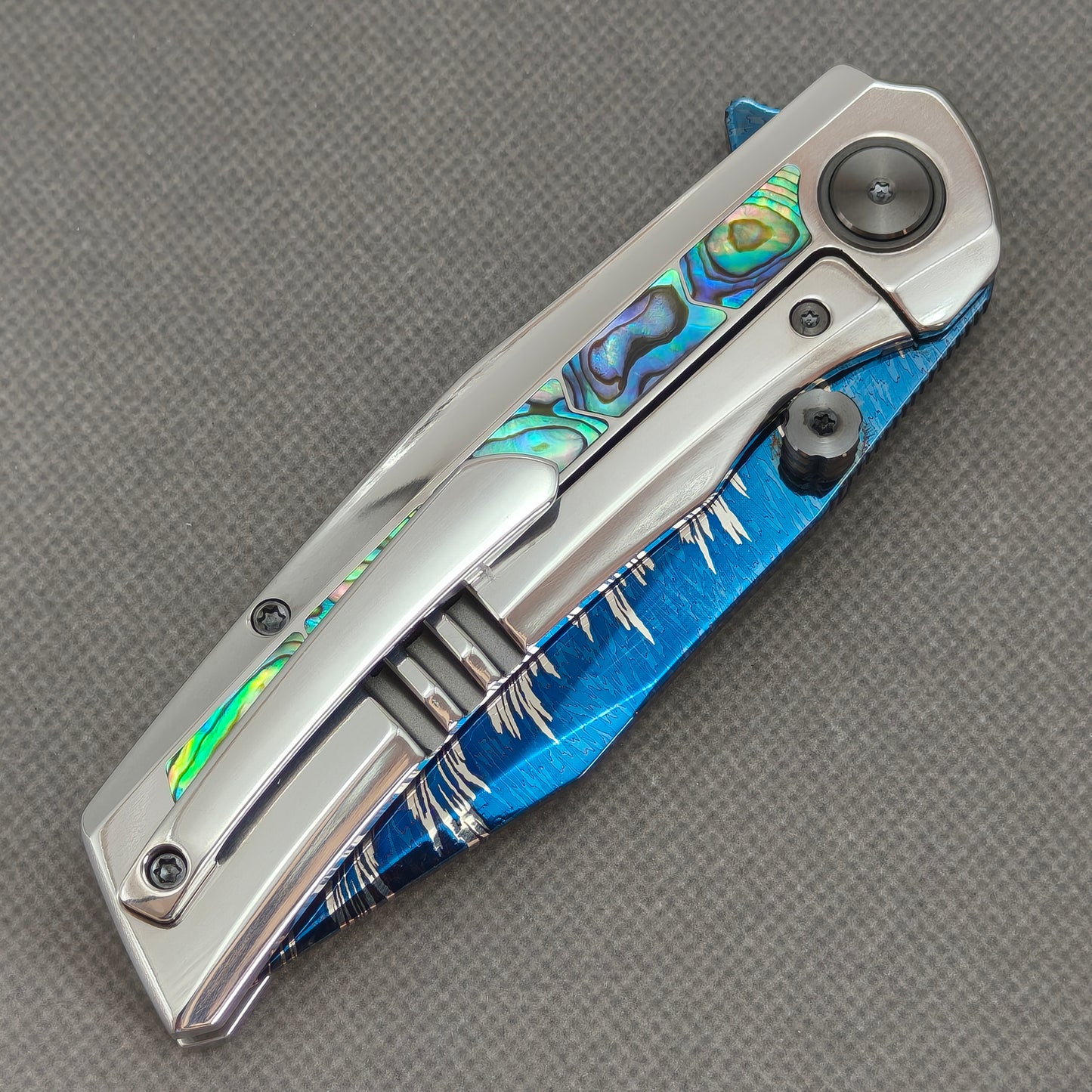 VORIXN "Ocean Aurora" Flipper & Thumb Stud Knife Deep-sea Abalone Shell Inlay Titanium Handle (3.8" Feather Damascus Blade) KB111