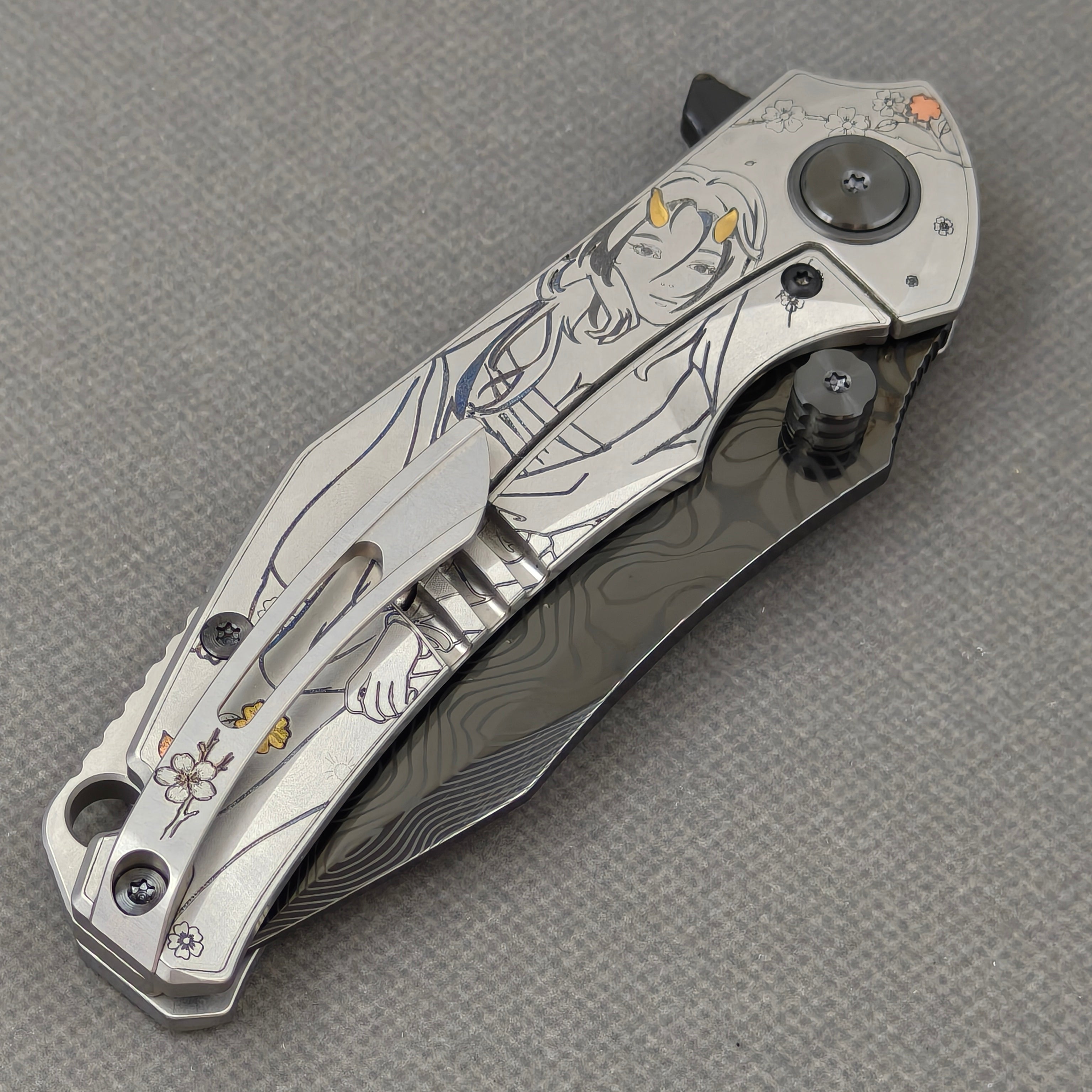 Damascus Folding Knife | Titanium Handle, Copper Inlay | Vorixn