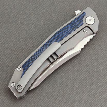 VORIXN Carbon Crest KB003 Folding Knife – closed clip side view with pocket clip and G10 handle back