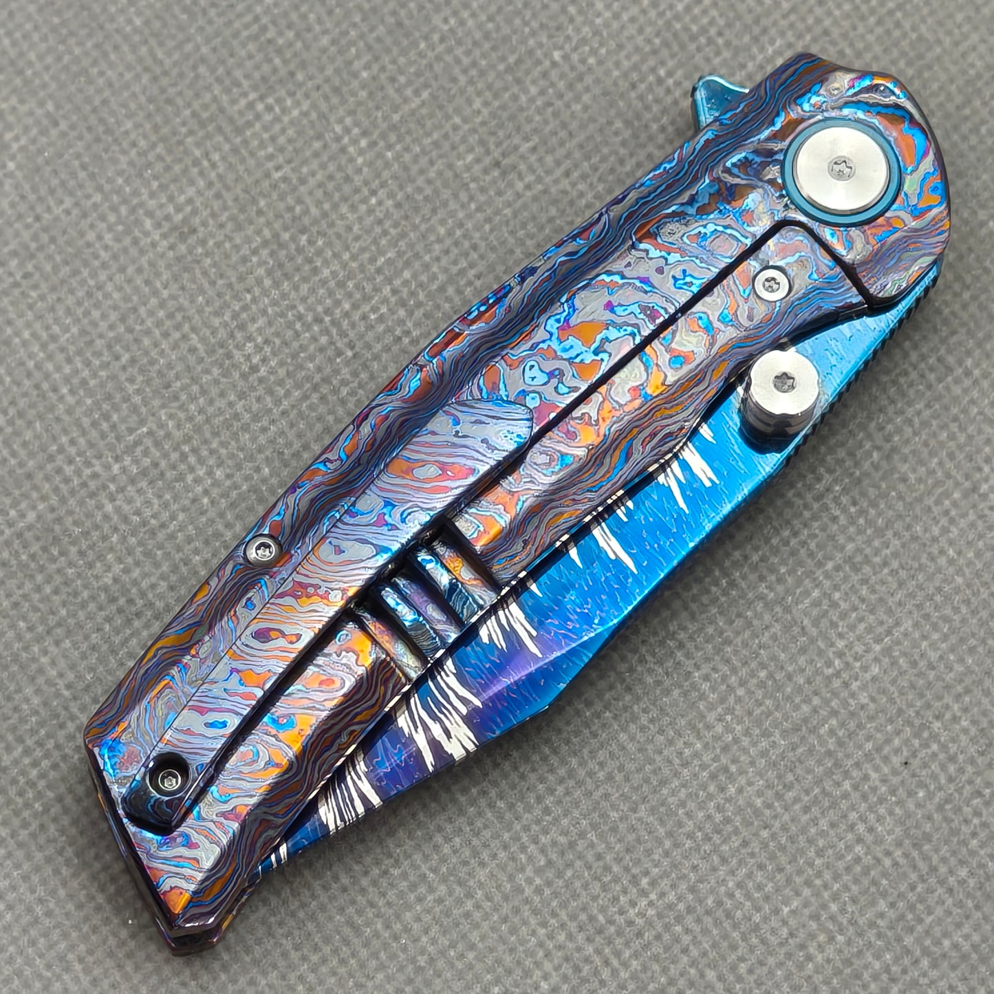 Vorixn "Aurora Bright" Flipper & Thumb Stud Knife Hand-Flamed Zirconium Handle (3.8" Feather Damascus Blade) KB110
