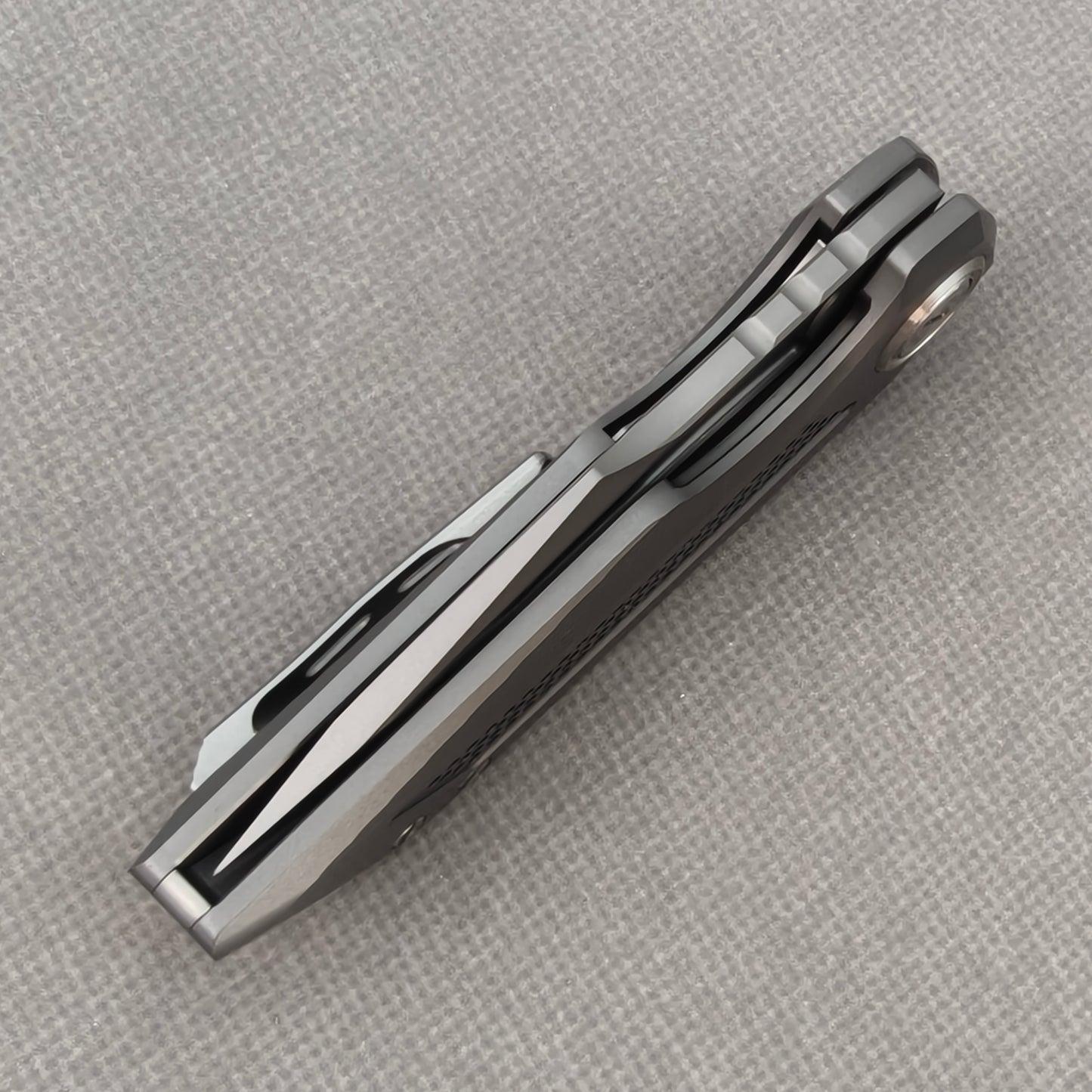 VORIXN "Aerial" Flipper Knife PVD Coating Titanium Handle (2.8" CPM S35VN Blade) KB072