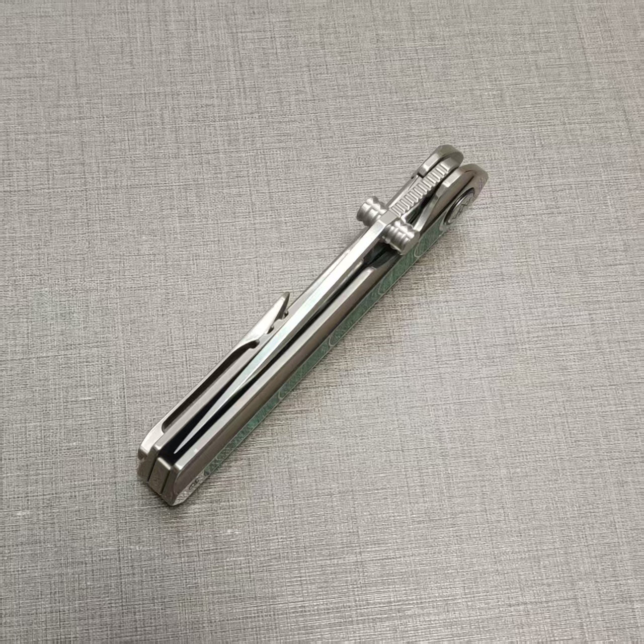 VORIXN "Forest Mirage" Flipper & Thumb Stud Knife Malachite Inlaid Titanium Handle (3.6" Damascus Blade) KB056