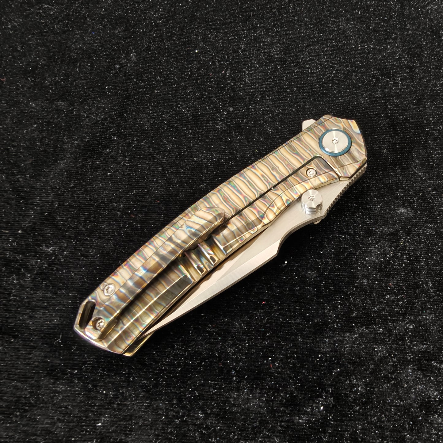 VORIXN Verdant folding knife closed clip side full view