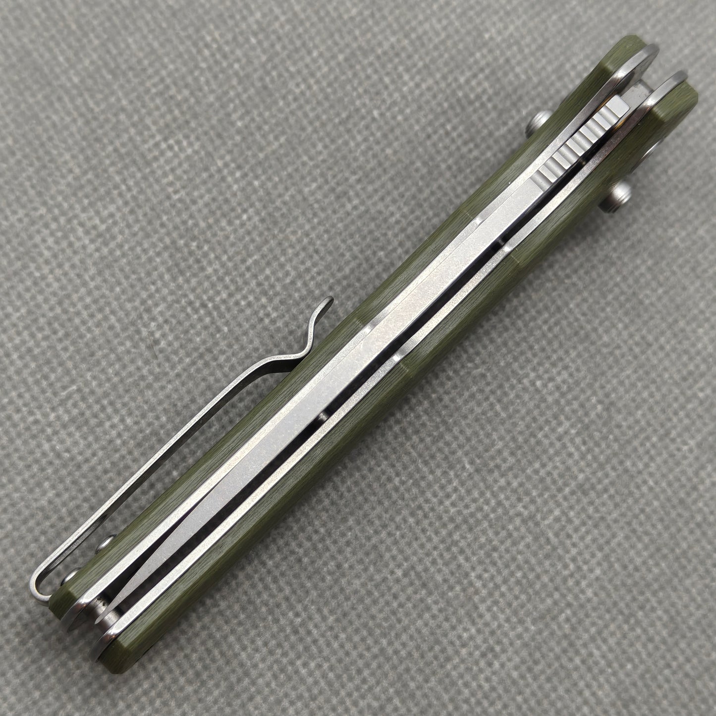 Couteau pliant VORIXN avec manche en acier inoxydable et G10 (lame D2 de 3,7") KA015