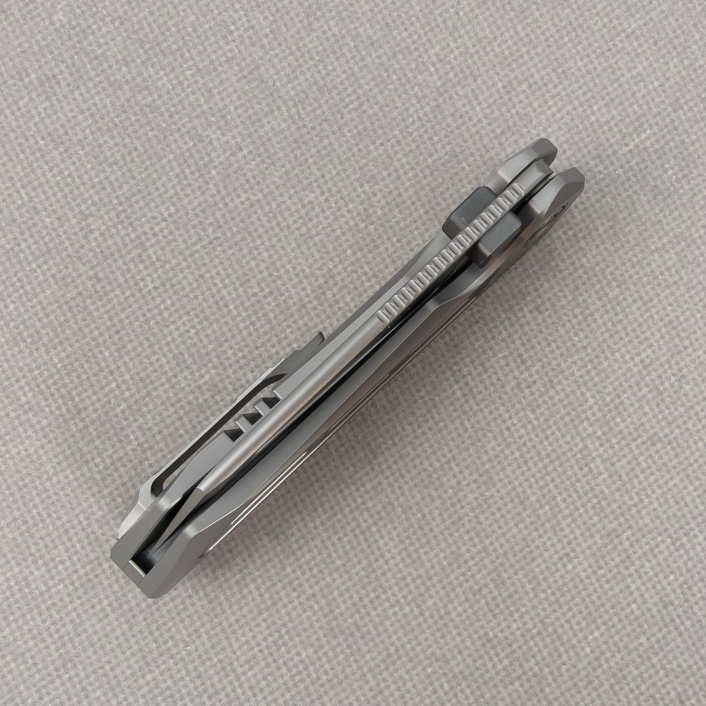 VORIXN "Aerial" Thumb Stud Knife PVD Coating Titanium Handle (3.2" M390 Blade) KB071