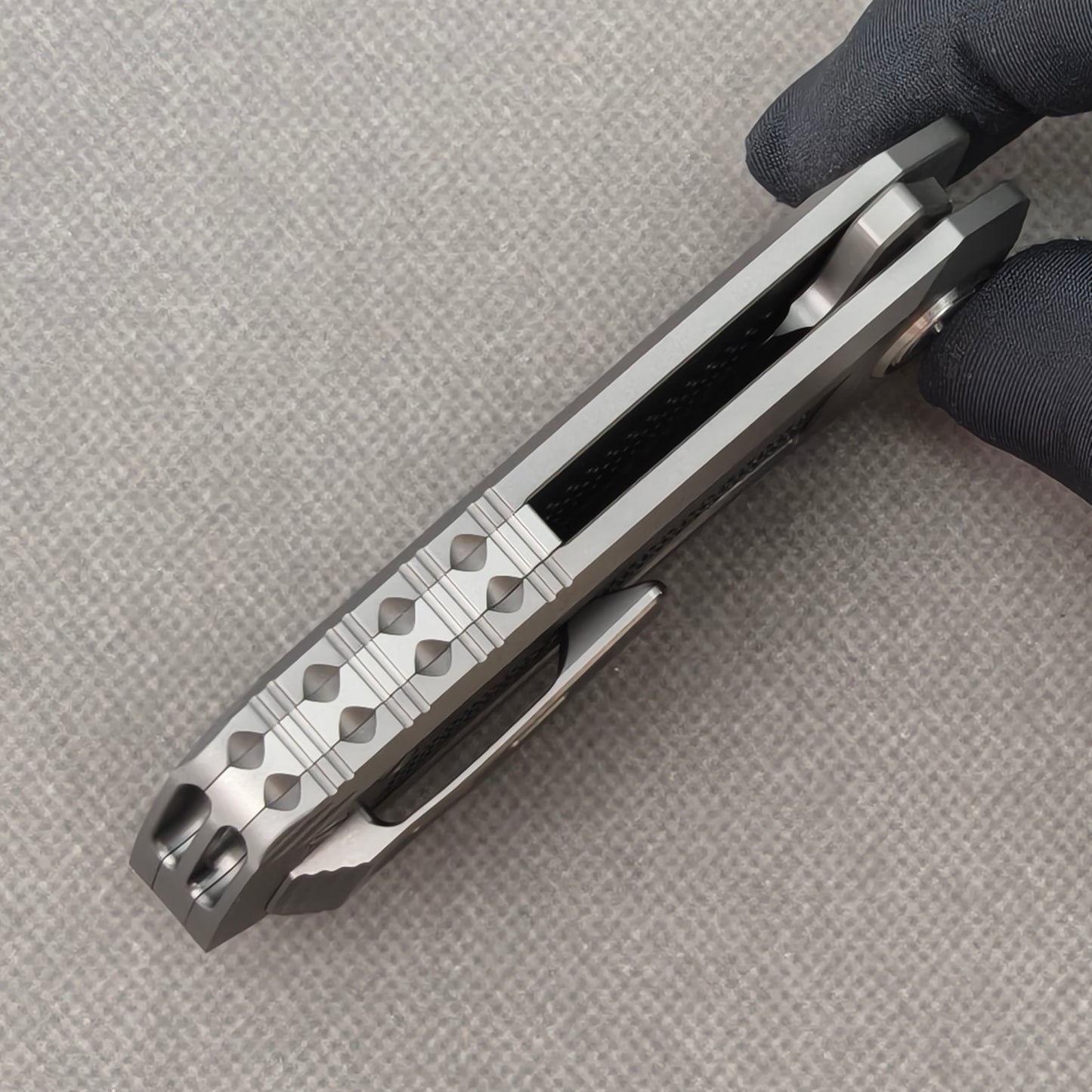 VORIXN "Aerial" Flipper Knife PVD Coating Titanium Handle (2.8" CPM S35VN Blade) KB072