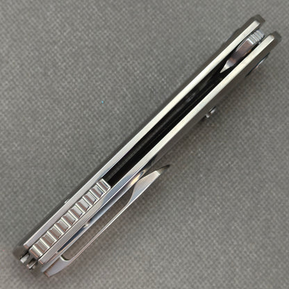 VORIXN Forest Mirage KB056 frame lock detail