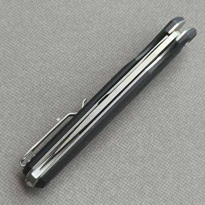 Couteau pliant VORIXN Flipper avec manche en fibre de carbone et acier 2Cr13 (lame D2 de 3,8") KM002