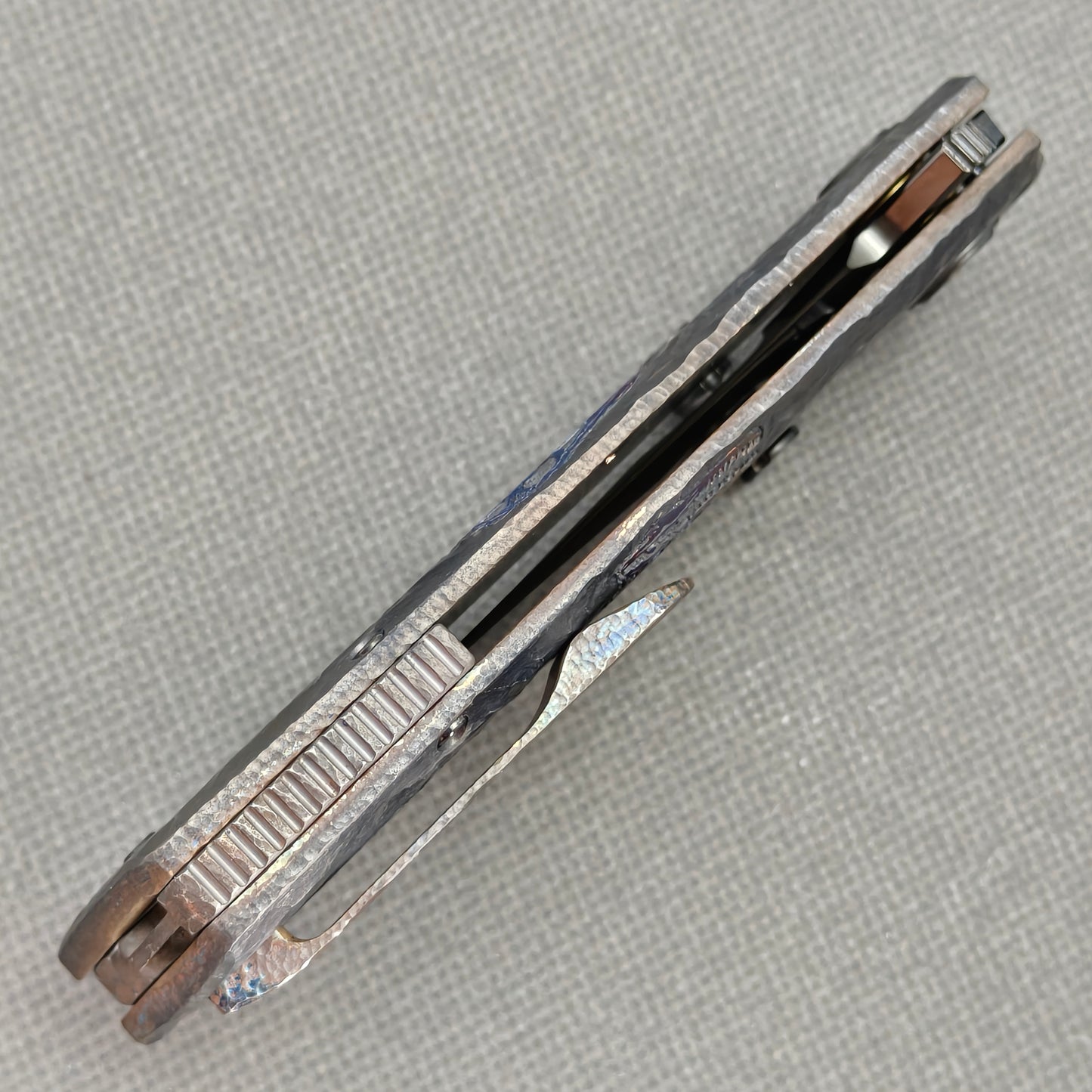 VORIXN "Rex" (3.8" M390 Blade) Hand-Engraved & Anodized Titanium Handle Flipper & Thumb Stud Folding Knife - KB118