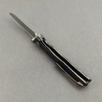 VORIXN "Skull Titanium" Flipper- & Daumenpin-Messer Titan-gravierter, eloxierter Farbgriff (9,9 cm 10Cr15CoMoV Klinge) KB033
