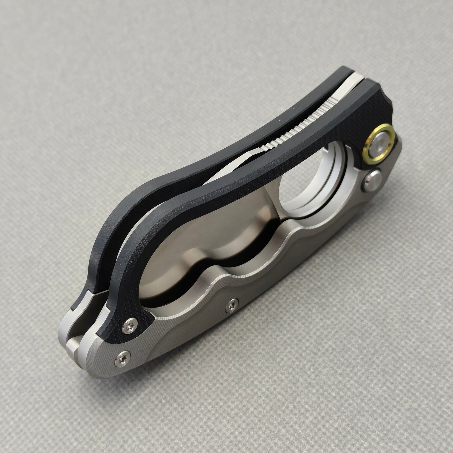 RIHE Design Folding Knife Titanium+G10 Handle (2.4" D2 Blade) KB073