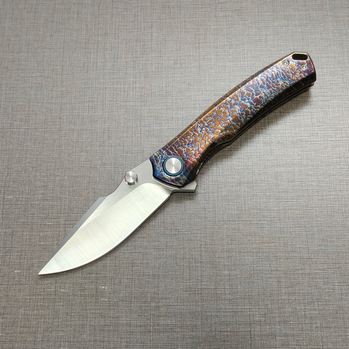 VORIXN "Aetherflame" Flipper & Thumb Stud Knife Titanium Hand-Flamed Handle (3.6" VG10 Blade) KB051