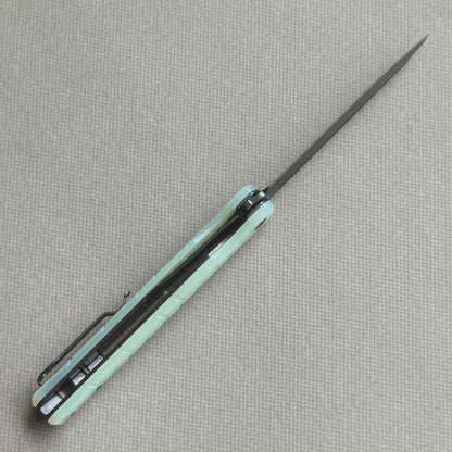 VORIXN KM004 open edge-side locking structure showing liner lock area and inner handle construction.