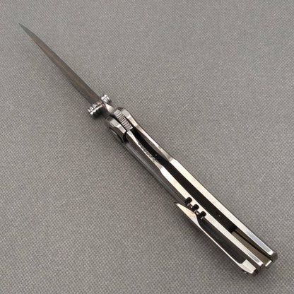 VORIXN KB068 open edge-side locking structure showing frame lock area and inner handle construction.