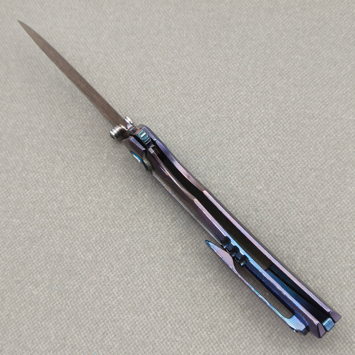 VORIXN "Strata" (3.7" Damascus Blade) ZircuTi Handle Flipper & Thumb Stud Folding Knife - KB134