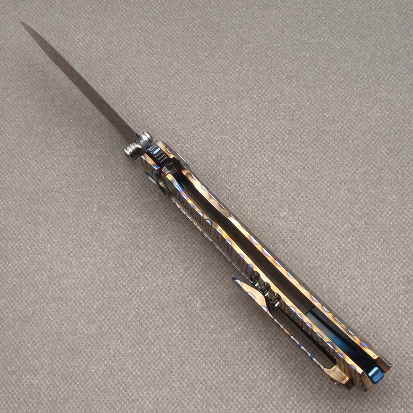 VORIXN "Chromaforge" (3.7" Damascus Blade) Hand-Flamed Titanium Handle Flipper & Thumb Stud Folding Knife - KB135
