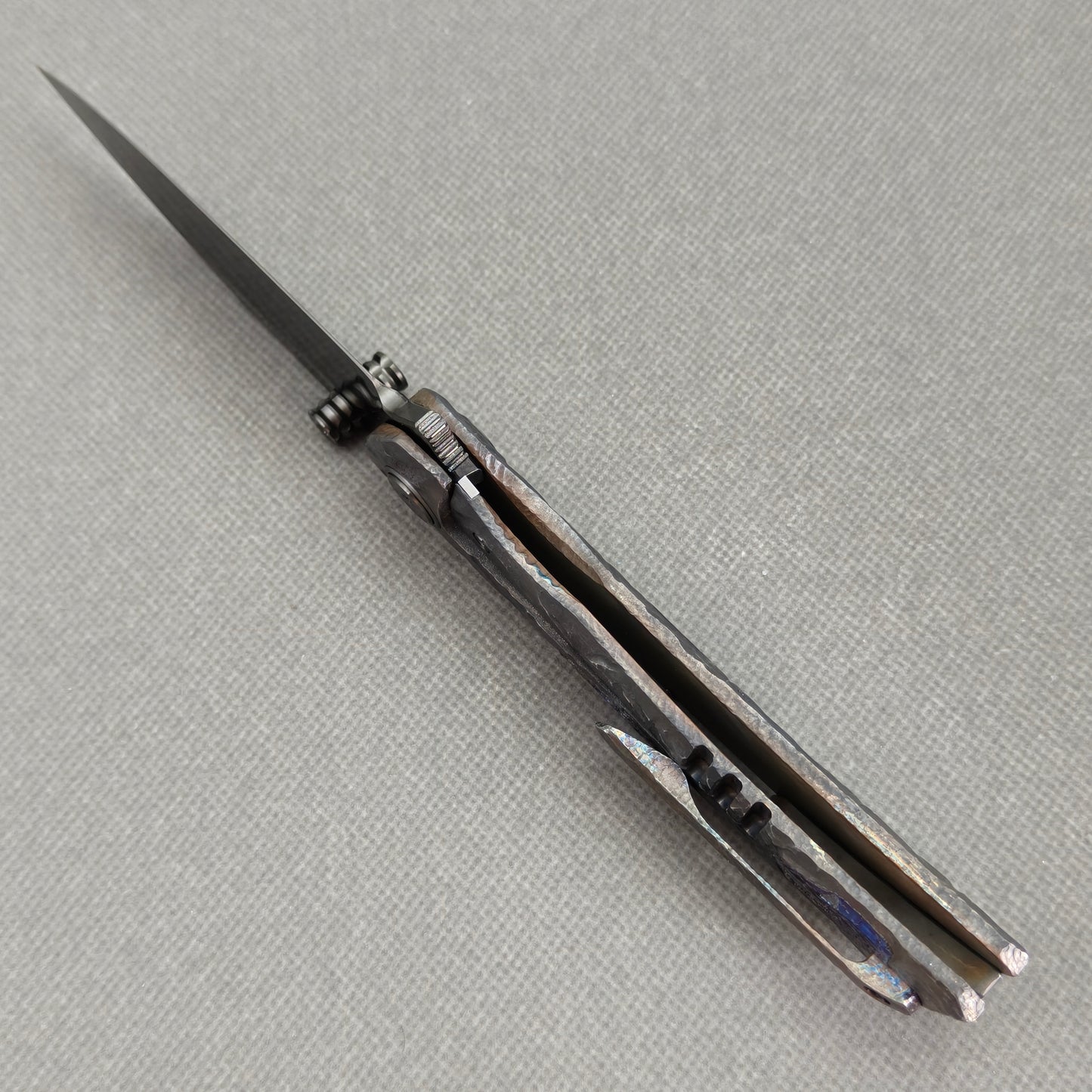 VORIXN "Rex" (3.8" M390 Blade) Hand-Engraved & Anodized Titanium Handle Flipper & Thumb Stud Folding Knife - KB118
